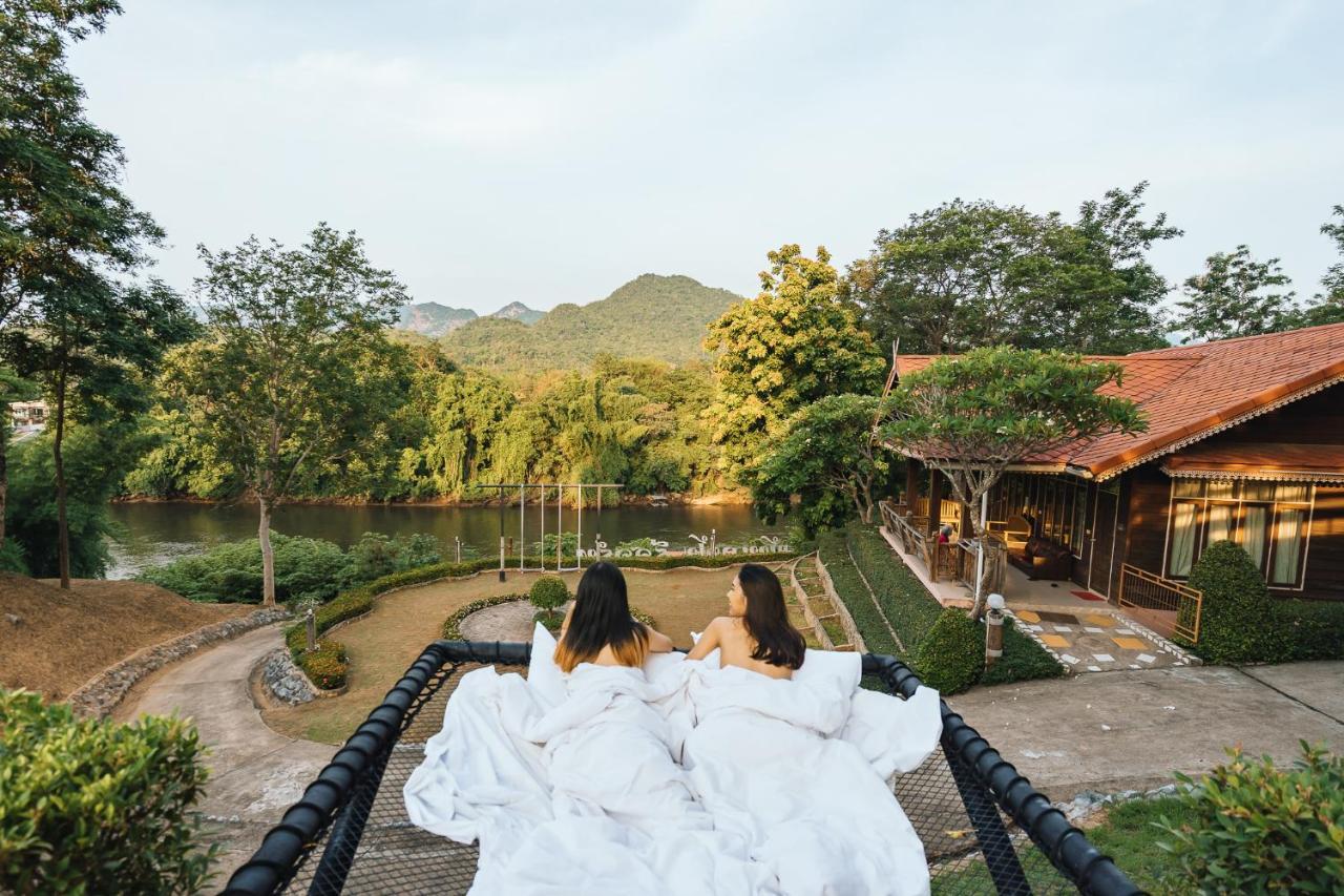 Baanpufa Resort Sai Yok Exteriör bild