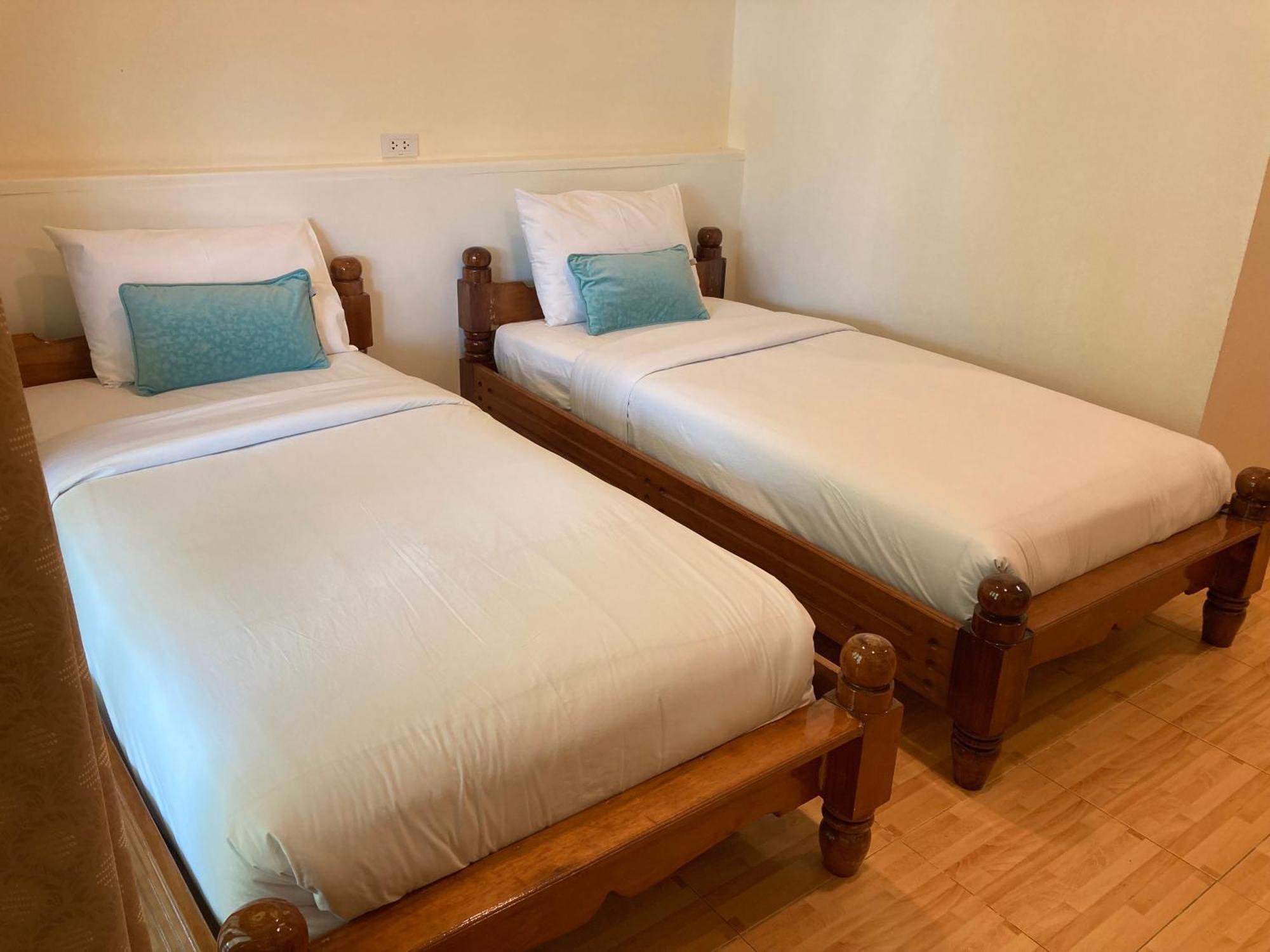 Baanpufa Resort Sai Yok Exteriör bild